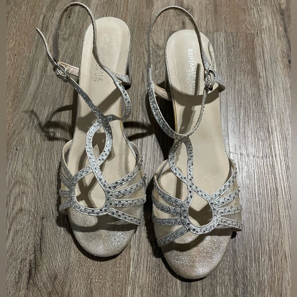 Sliver Benjamin walk block heels